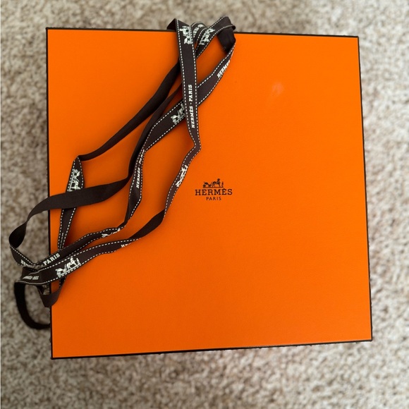 BNIB Hermes Avalon Face Towel Bleu Glacier - Picture 5 of 5